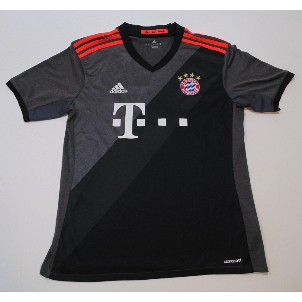 FC Bayern Munich Adidas Jersey Men's Small Soccer Football 2016 2017 Away